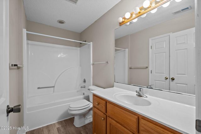 4218 Yarmouth Road, New Bern, NC 28562