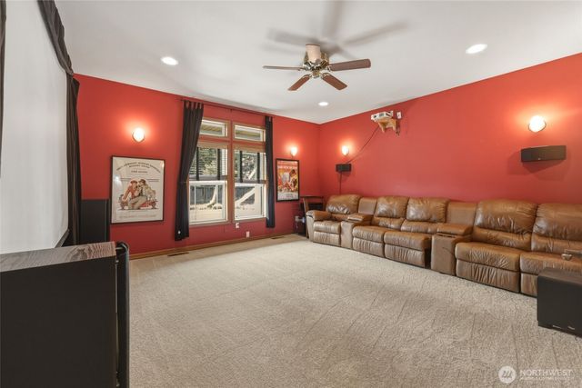 9315 Milburn Loop SE, Olympia, WA 98513