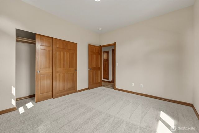 9315 Milburn Loop SE, Olympia, WA 98513