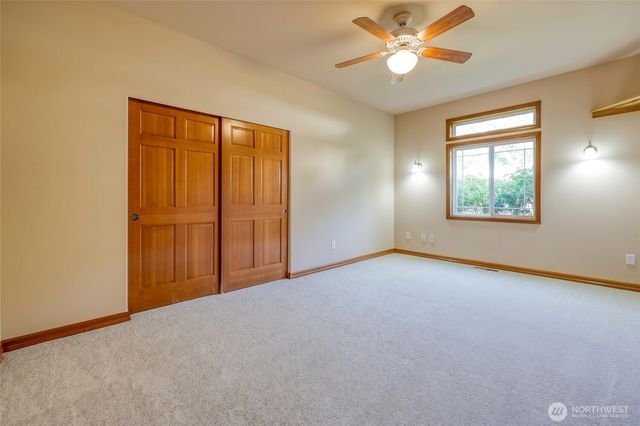 9315 Milburn Loop SE, Olympia, WA 98513