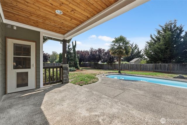 9315 Milburn Loop SE, Olympia, WA 98513