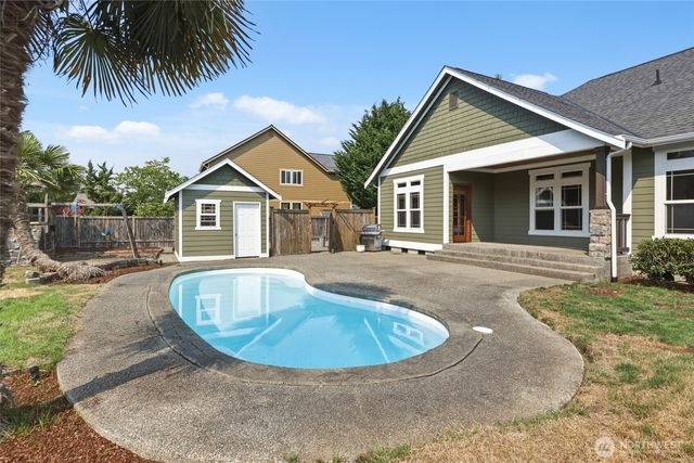 9315 Milburn Loop SE, Olympia, WA 98513