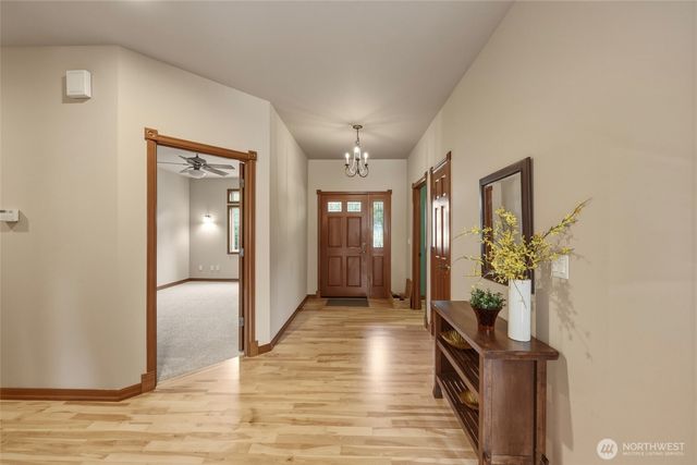 9315 Milburn Loop SE, Olympia, WA 98513