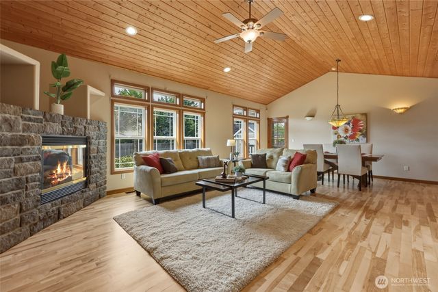9315 Milburn Loop SE, Olympia, WA 98513