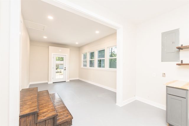 1024 Tower Street, Canton, TX 75103