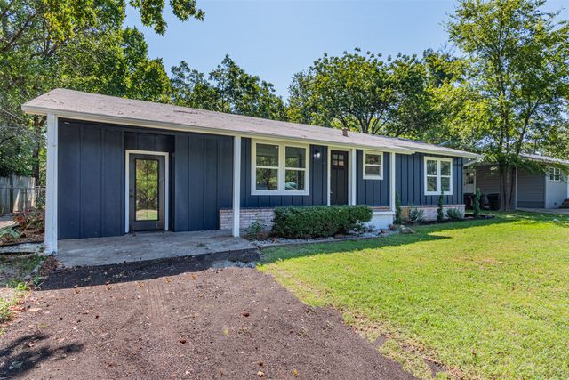 1024 Tower Street, Canton, TX 75103