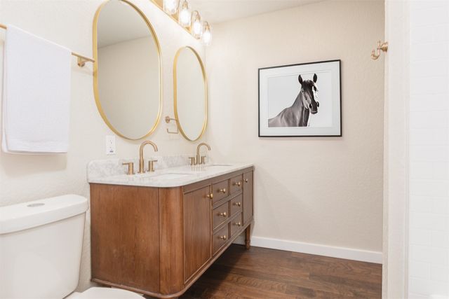 1024 Tower Street, Canton, TX 75103