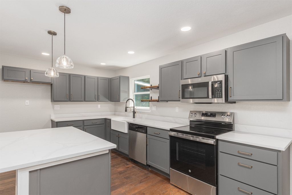 1024 Tower Street, Canton, TX 75103