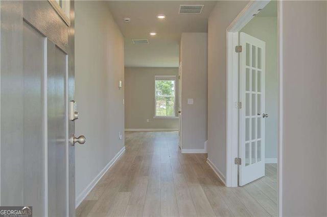 282 Arnewood Circle, Mcdonough, GA 30253