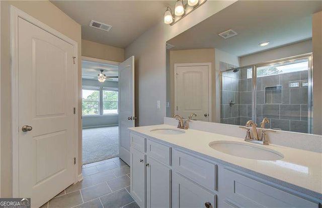 282 Arnewood Circle, Mcdonough, GA 30253