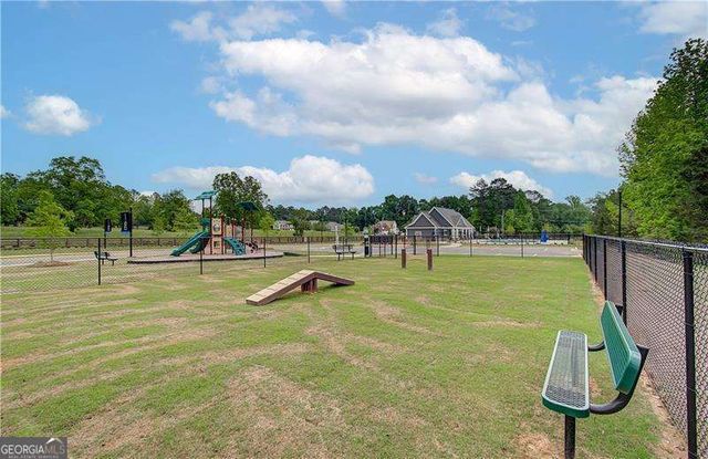 282 Arnewood Circle, Mcdonough, GA 30253