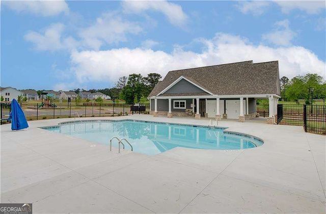282 Arnewood Circle, Mcdonough, GA 30253