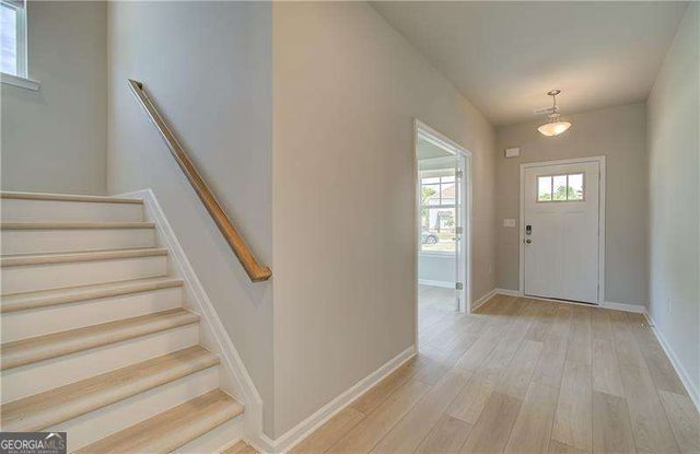 282 Arnewood Circle, Mcdonough, GA 30253