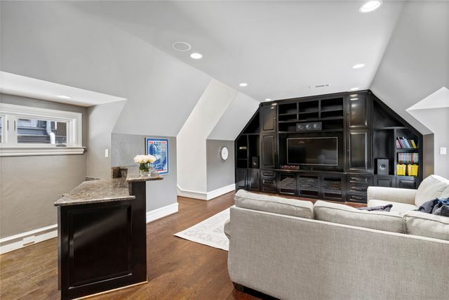 3917 Marquette Street, University Park, TX 75225