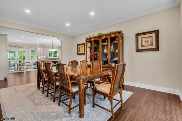 1121 N Washington Ave, Green Brook Twp., NJ 08812