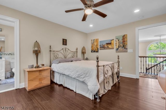1121 N Washington Ave, Green Brook Twp., NJ 08812