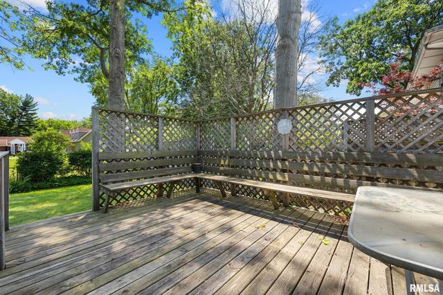 1814 W LATHAM Lane, Peoria, IL 61614