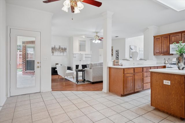 6629 Wickliff Trail, Plano, TX 75023