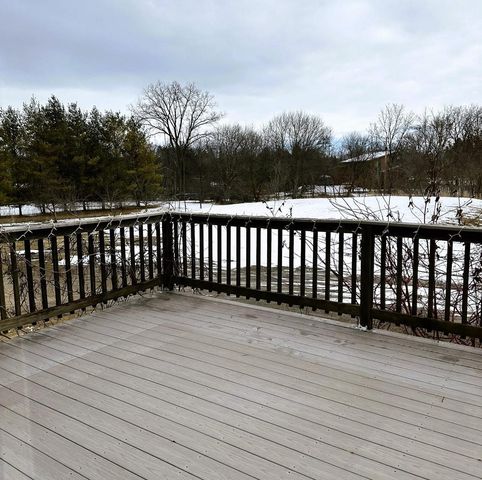 1984 OAKRIDGE ROAD, Neenah, WI 54956