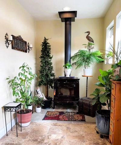 1984 OAKRIDGE ROAD, Neenah, WI 54956