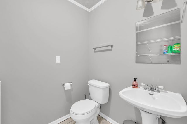 1737 Broadripple Dr, Clarksville, TN 37042