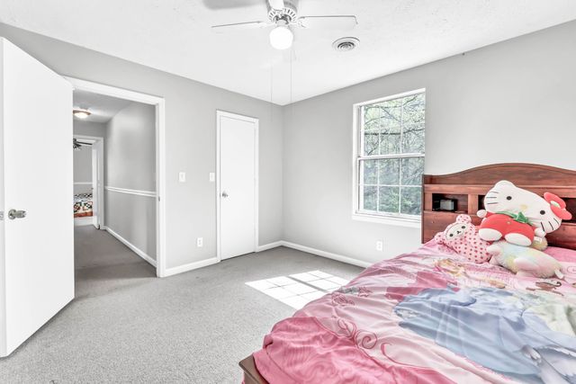 1737 Broadripple Dr, Clarksville, TN 37042