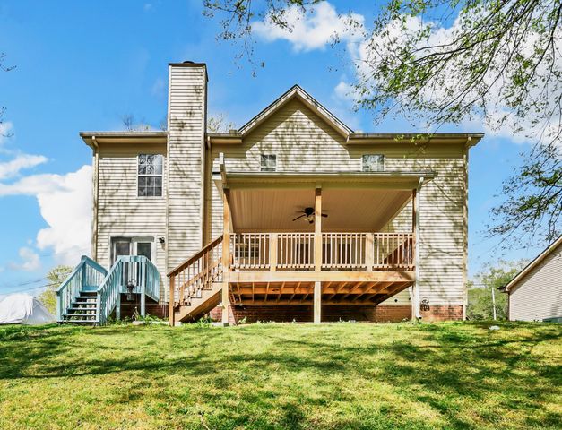 1737 Broadripple Dr, Clarksville, TN 37042