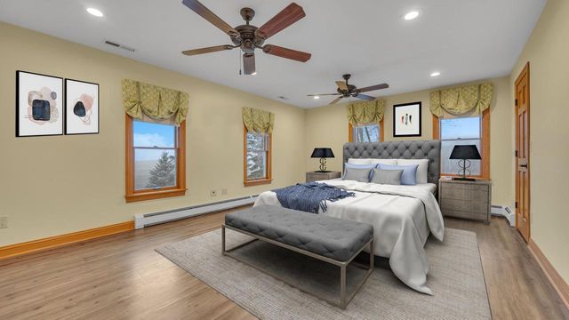 8210 Kettle View DRIVE, Kewaskum, WI 53040