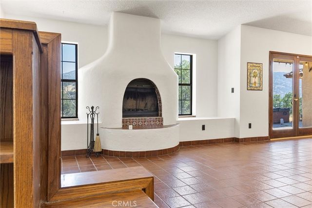 23921 Parke Court, Tehachapi, CA 93561