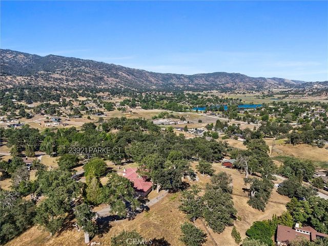 23921 Parke Court, Tehachapi, CA 93561