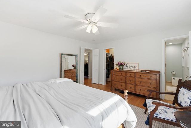 7001 ARBOR LN, Mclean, VA 22101