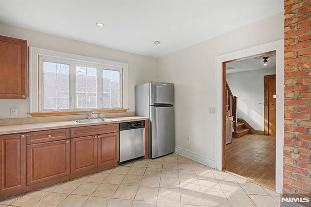 0-93 Whitehall Street, Fair Lawn, NJ 07410