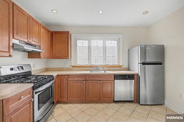 0-93 Whitehall Street, Fair Lawn, NJ 07410