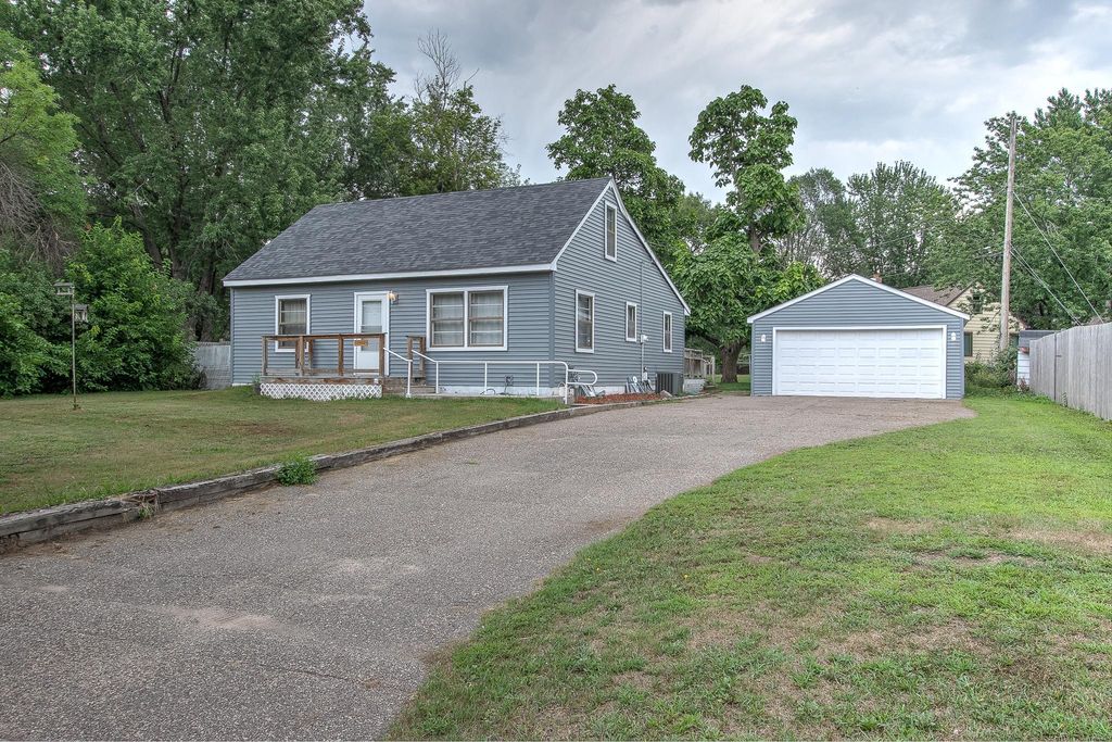 5456 Adams Street, Mounds View, MN 55112