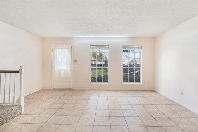 2810 Grants Lake Boulevard 801, Sugar Land, TX 77479