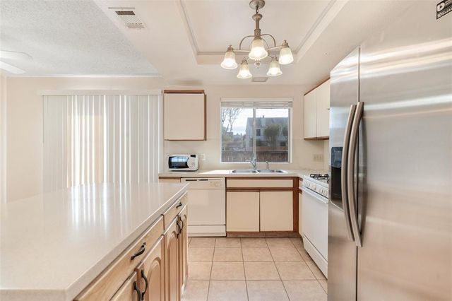 2810 Grants Lake Boulevard 801, Sugar Land, TX 77479