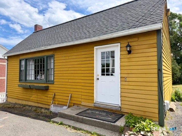 596 Main Street, Somers, CT 06071