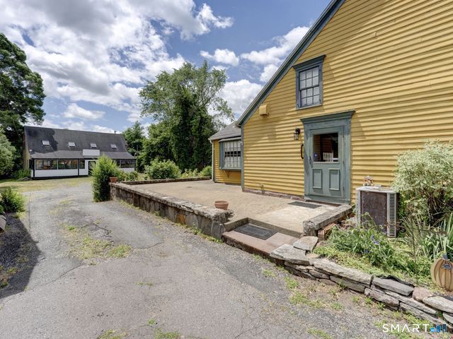 596 Main Street, Somers, CT 06071
