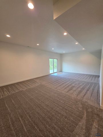 1060 QUINN DRIVE, Hill City, SD 57745