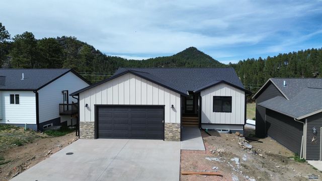 1060 QUINN DRIVE, Hill City, SD 57745