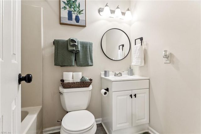 1937 Darnell DR, Virginia Beach, VA 23455