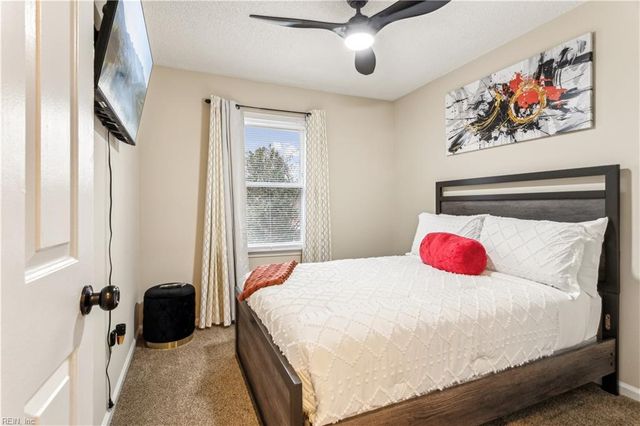 1937 Darnell DR, Virginia Beach, VA 23455