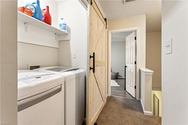 1937 Darnell DR, Virginia Beach, VA 23455