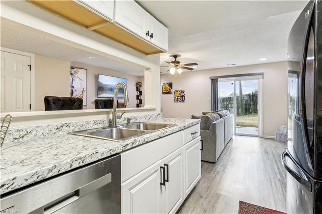 1937 Darnell DR, Virginia Beach, VA 23455