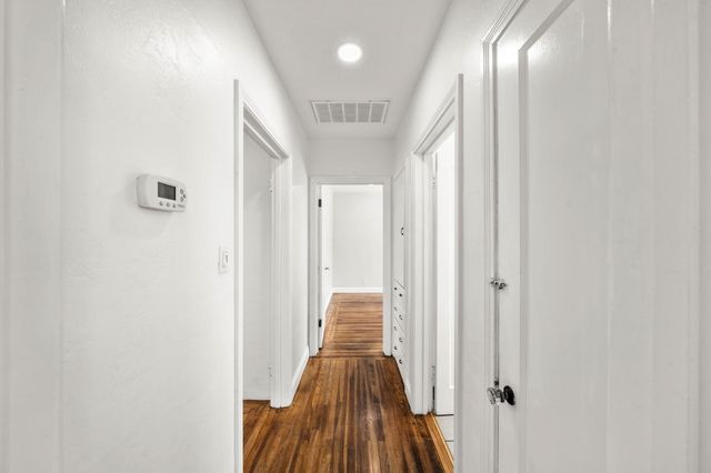 976 Acacia Ave, Sacramento, CA 95815