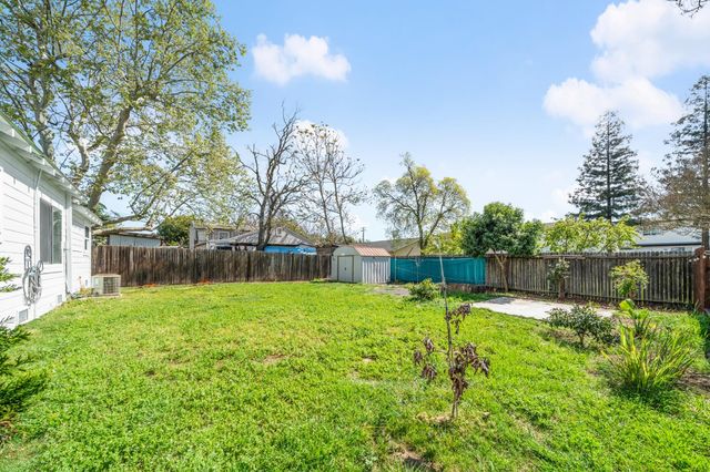 976 Acacia Ave, Sacramento, CA 95815