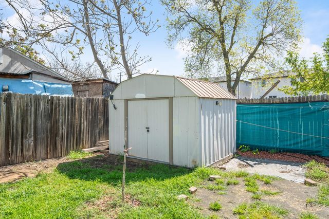 976 Acacia Ave, Sacramento, CA 95815