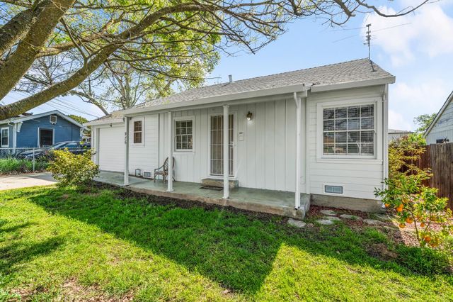 976 Acacia Ave, Sacramento, CA 95815