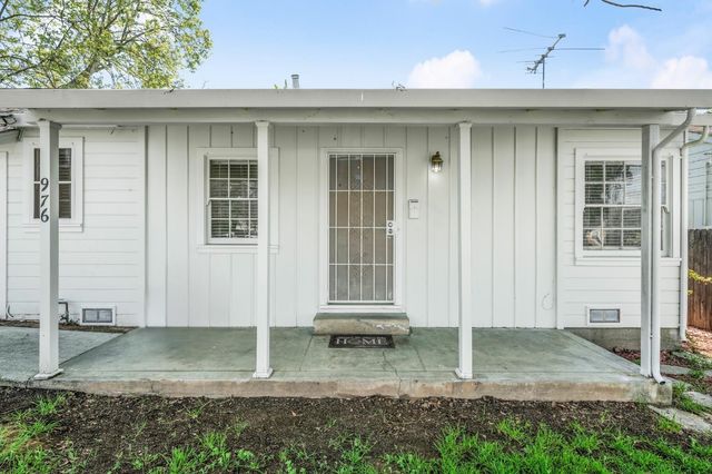 976 Acacia Ave, Sacramento, CA 95815