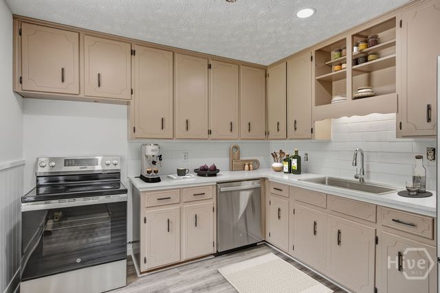 1201 Pleasant Hill Road, Bogart, GA 30622